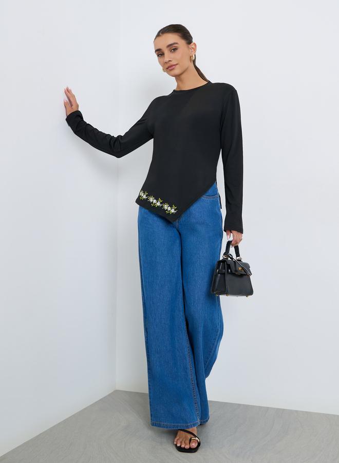 ستايلي تيشيرت بأكمام طويلة وحافة غير متماثلة - Image 2